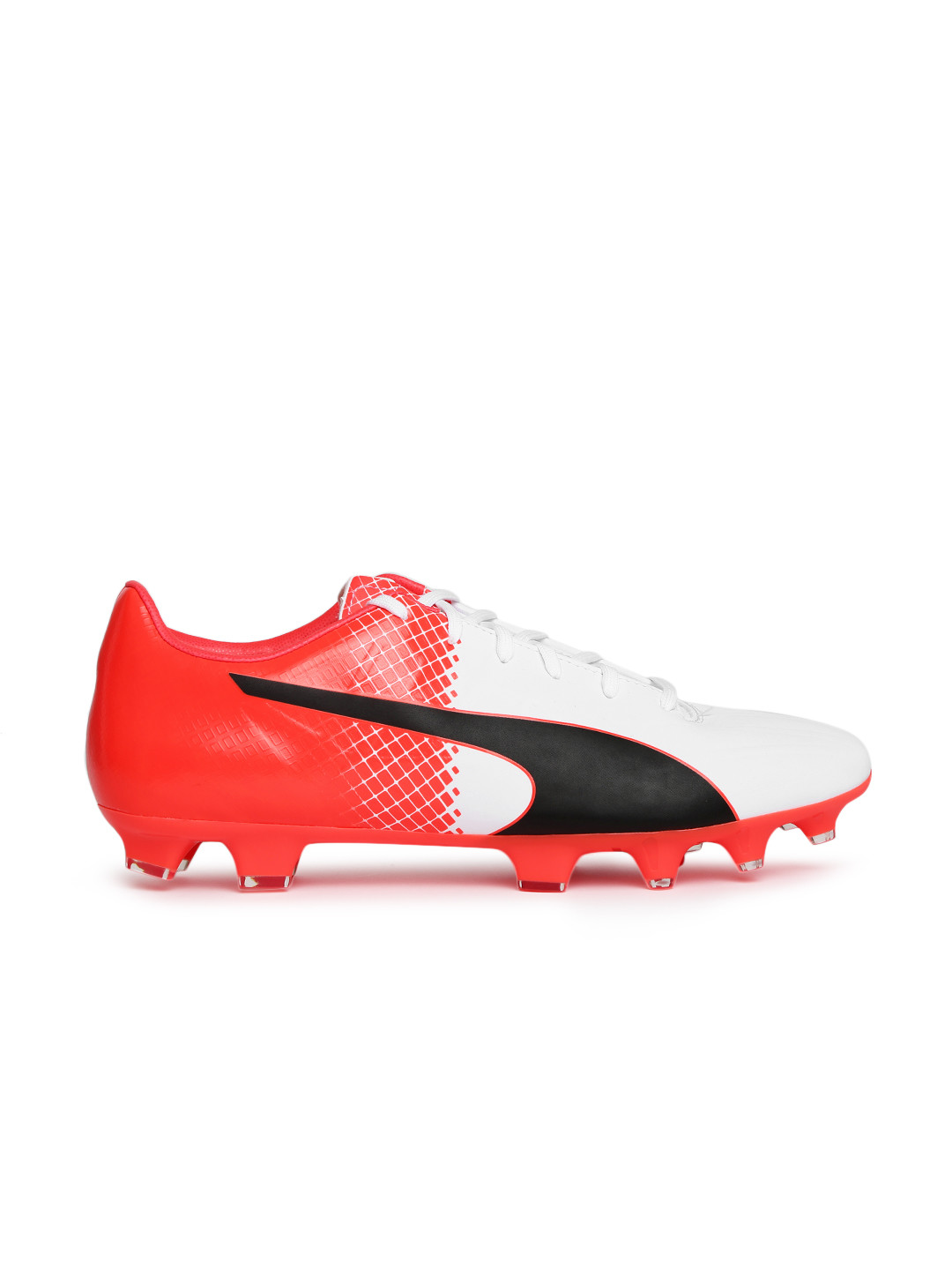 PUMA Men Black & White Printed Football Shoes At Just Rs 2599 Only - Myntra